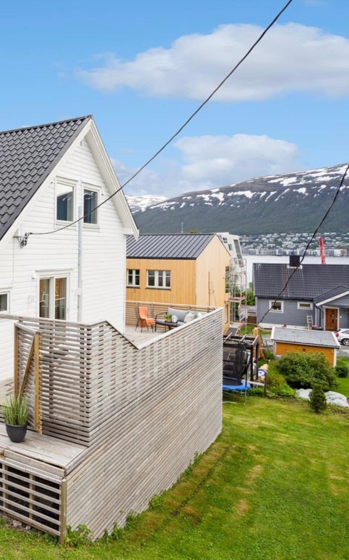 Aurora Garden Apartment Tromsø Extérieur photo